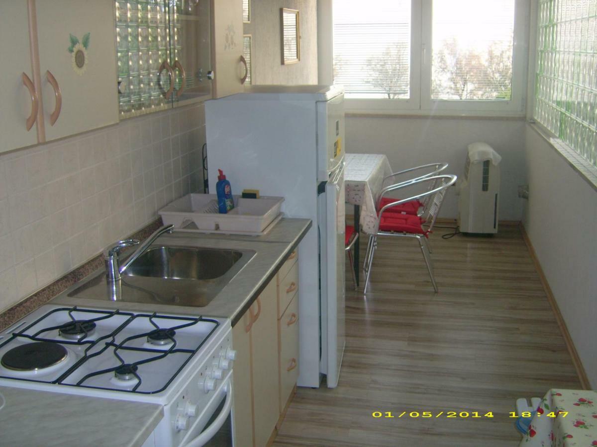 Materada 22 Apartment โปเรช ภายนอก รูปภาพ