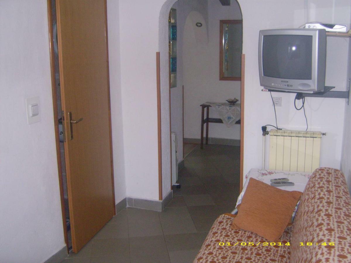 Materada 22 Apartment โปเรช ภายนอก รูปภาพ